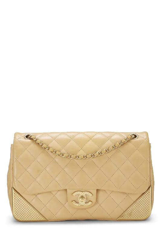 Chanel Medium Tote Bag for Office LadiesChanel,  Paris-Cosmopolite Beige Chevron Lambskin Rock the Corner Flap Bag Medium, Beige